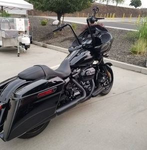 Meet your Posher, Troy